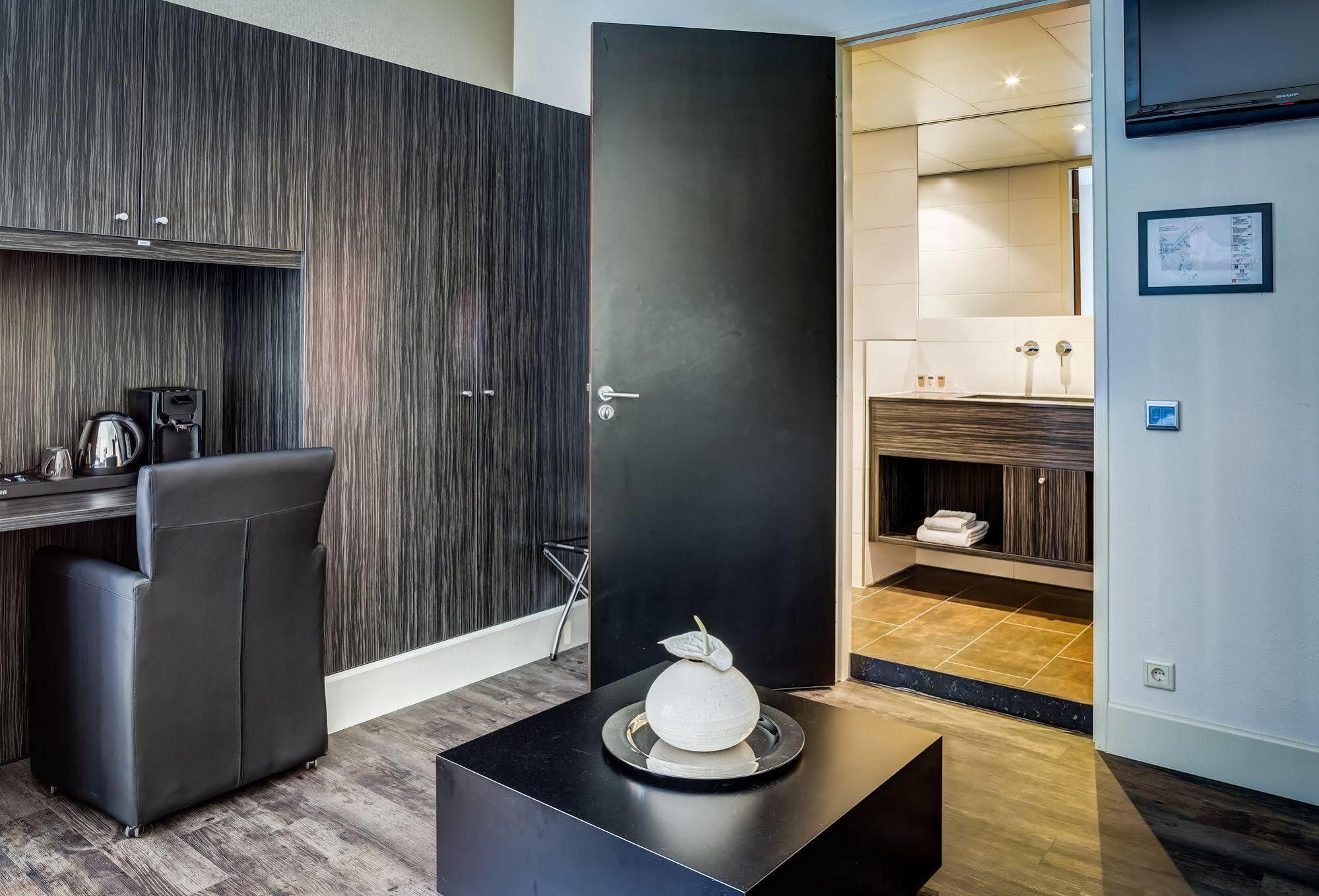 Fletcher Landgoed Hotel Holthurnsche Hof 버그엔달 외부 사진